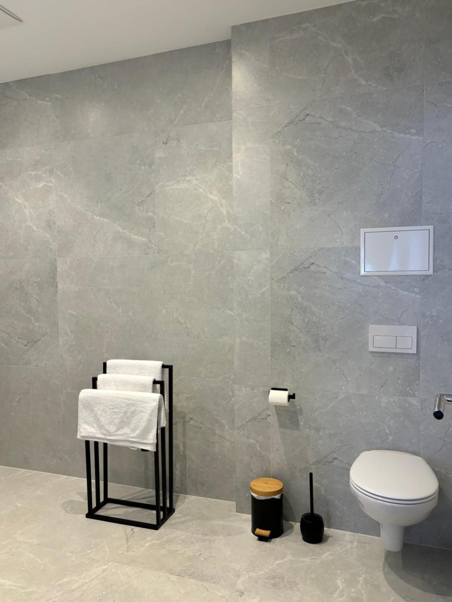 Luxus Apartment Mit Whirlpool In Kiel Exteriér fotografie