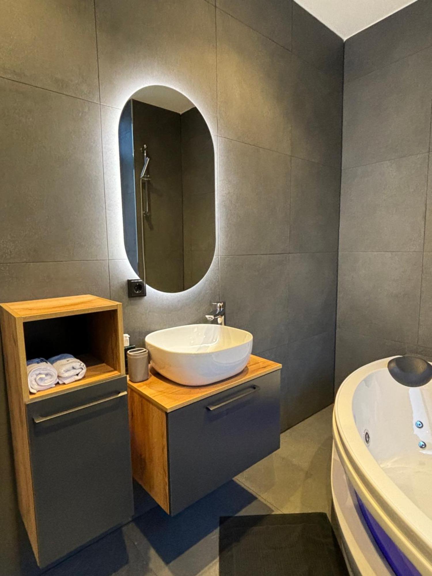 Luxus Apartment Mit Whirlpool In Kiel Exteriér fotografie