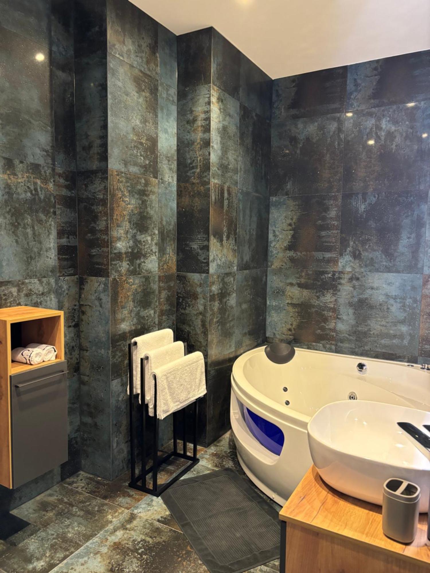 Luxus Apartment Mit Whirlpool In Kiel Exteriér fotografie